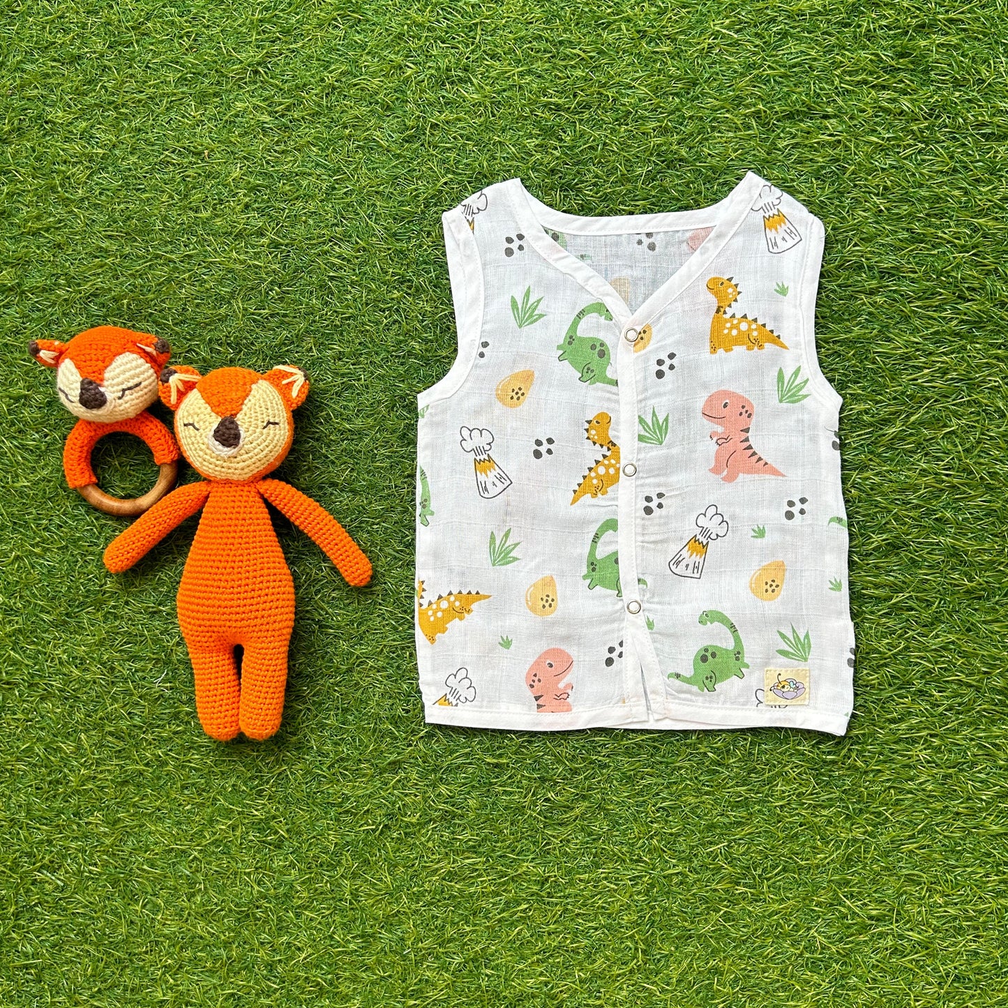 Jhabla - Jurassic Hug