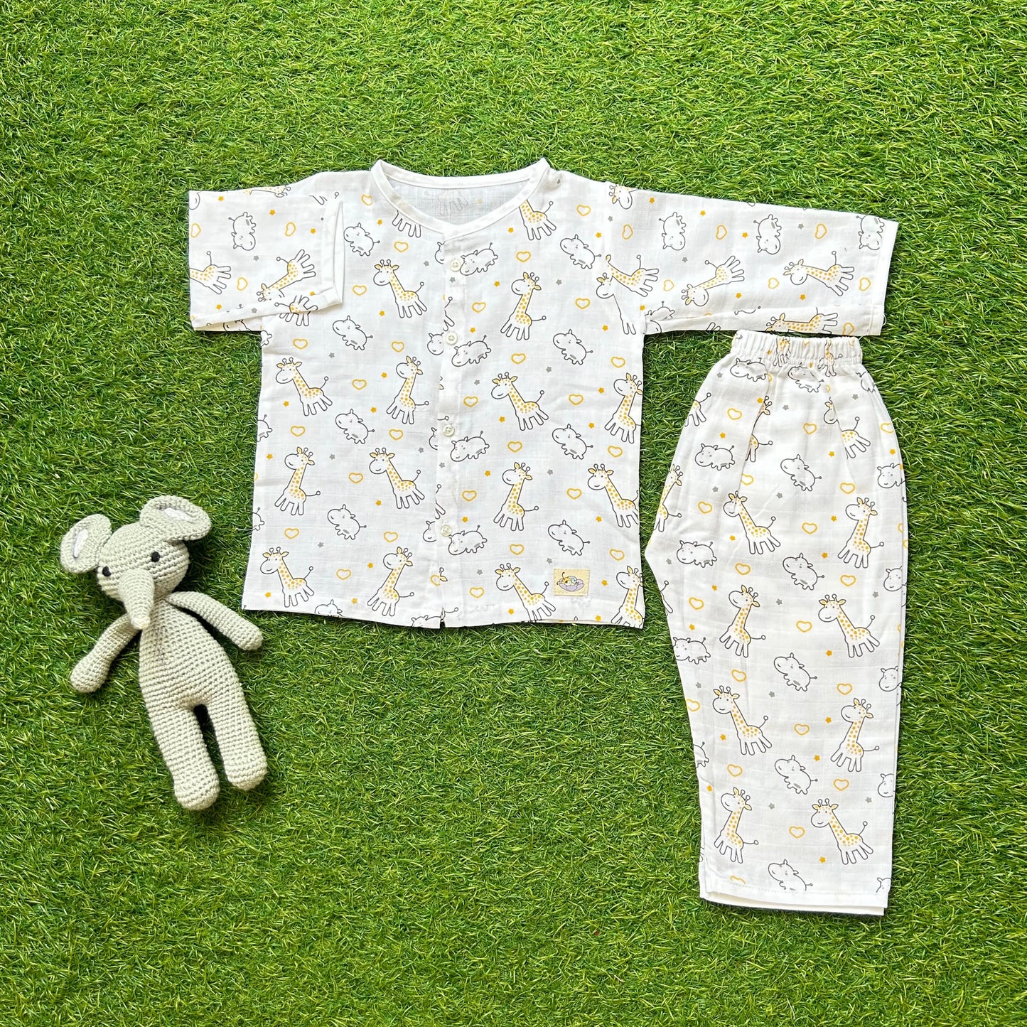 Jhabla Pajama Set- Lil Giraffe