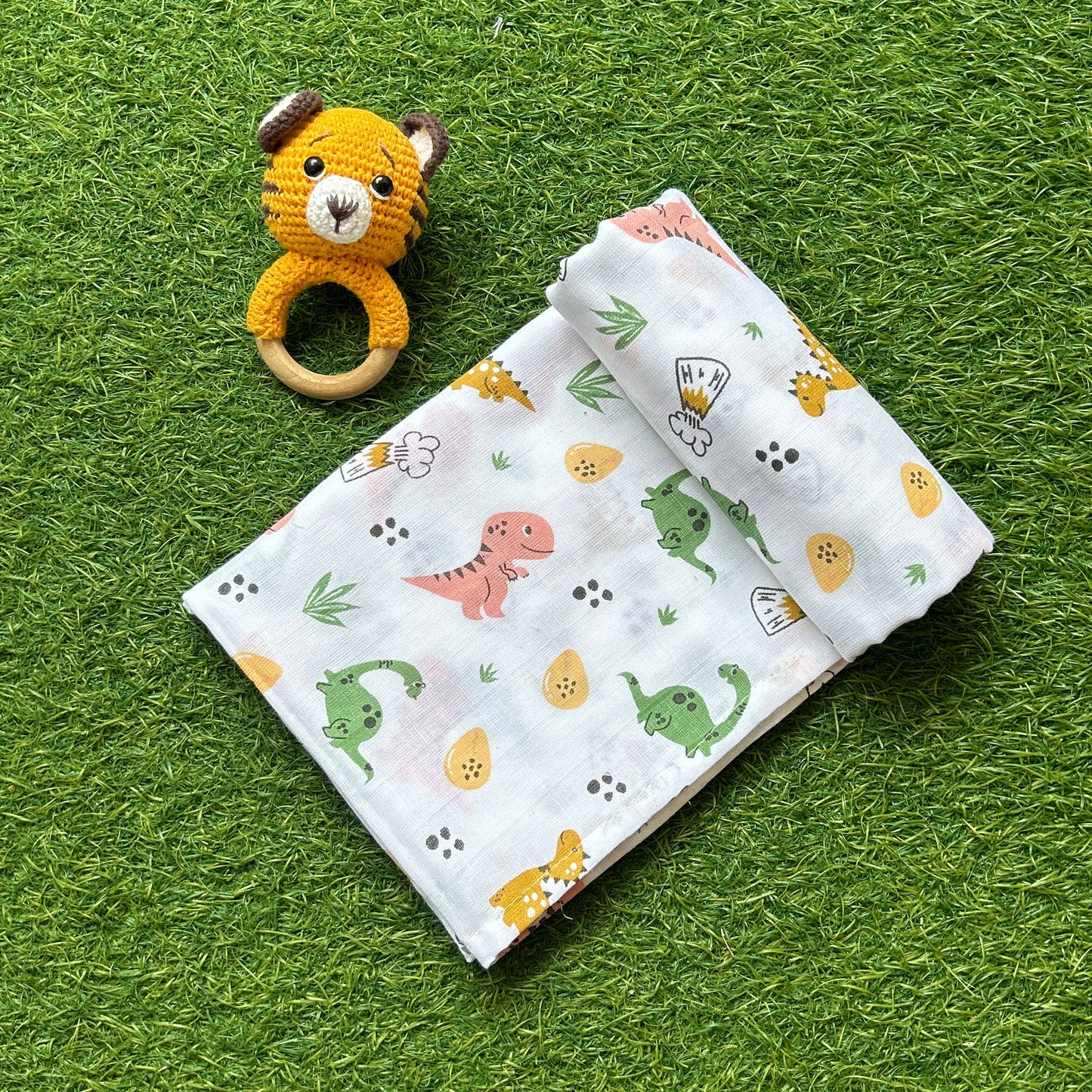 Swaddle - Jurassic Hug